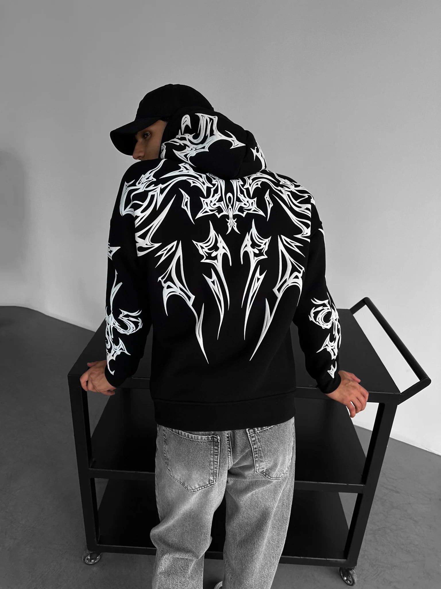 OVERSIZED CYBERPRINT HOODIEE