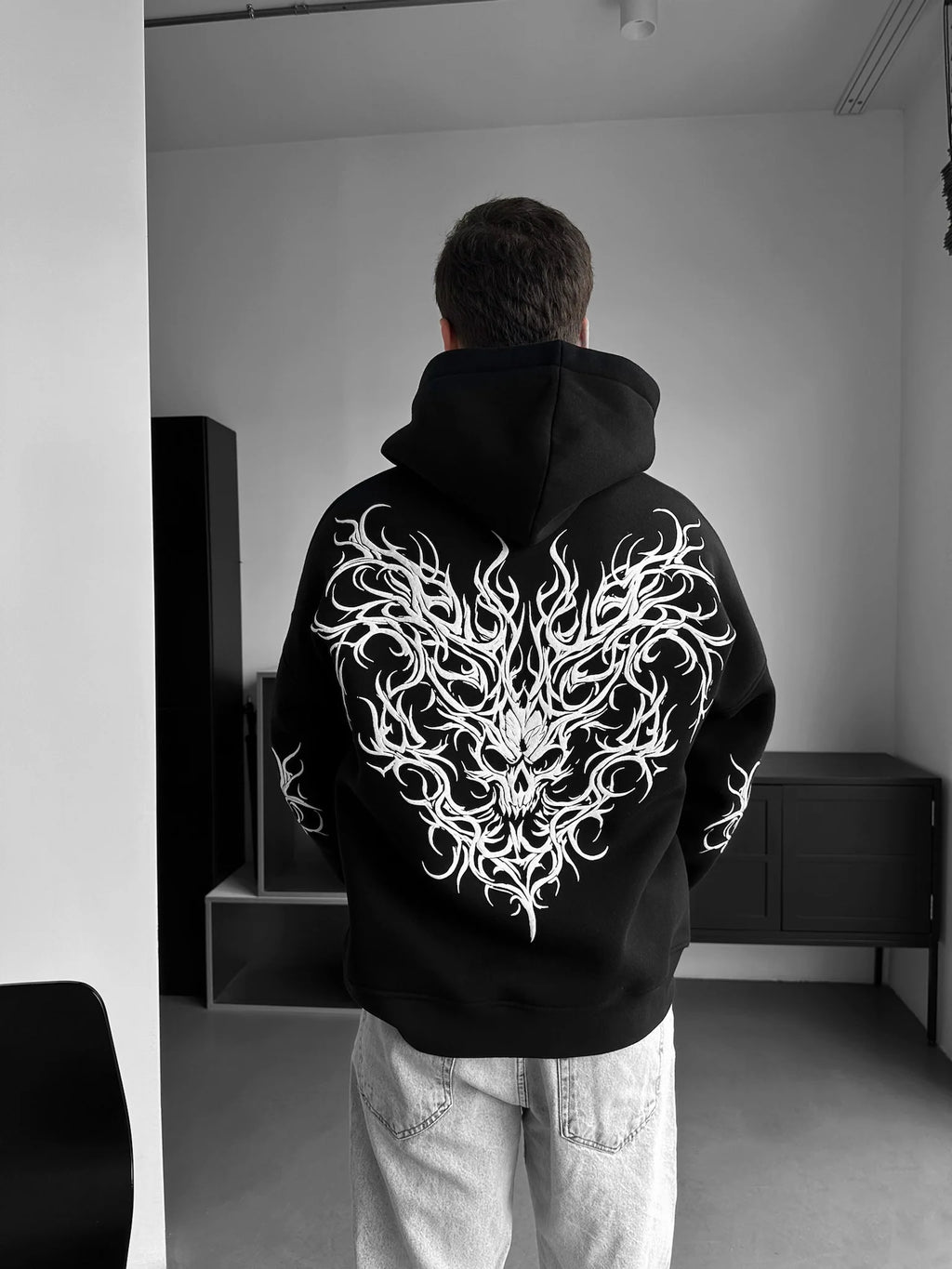 GOTHIC OVERSIZED HOODIEE