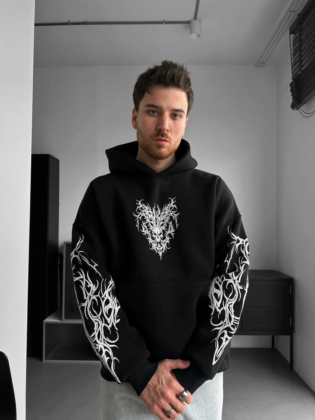 GOTHIC OVERSIZED HOODIEE