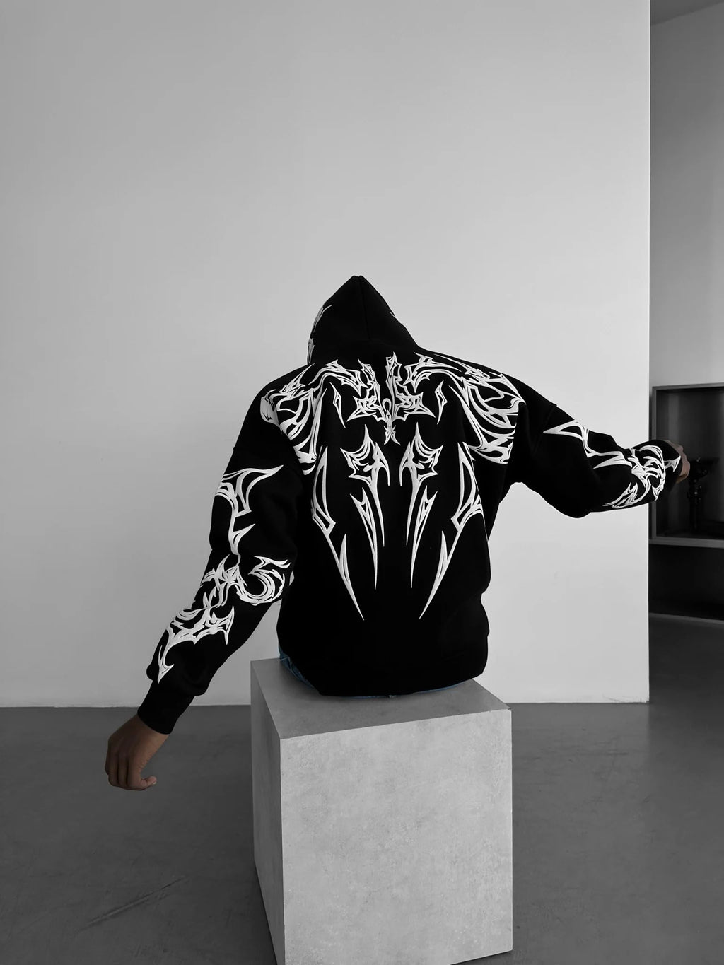 OVERSIZED CYBERPRINT HOODIEE