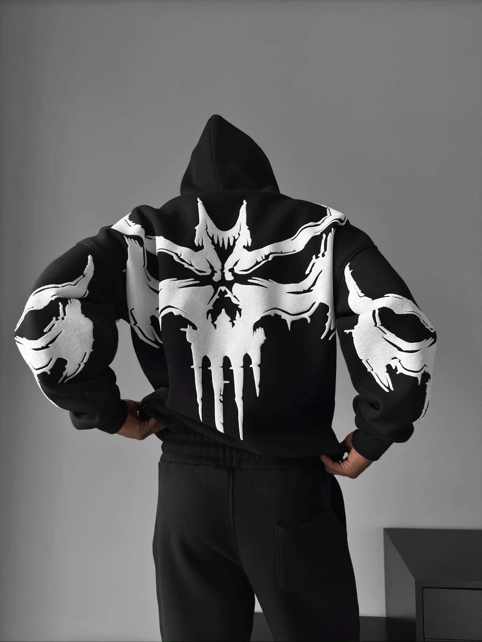 THE GHOST OVERSIZED HOODIE